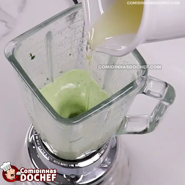 Molho Verde Com Leite - Passo 3
