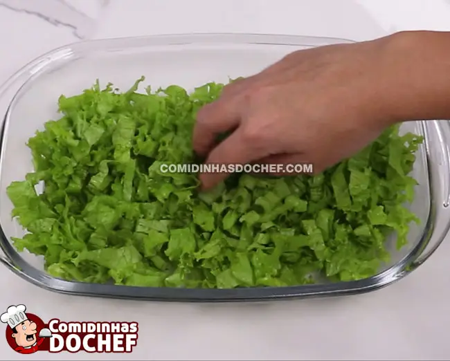 Salada de Alface com Pepino e Cenoura - Passo 1